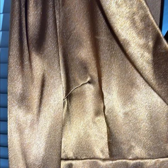 PrettyLittleThing Brown Ruched Long Sleeve Blouse - Picture 10 of 11